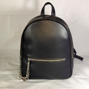 Lionel LA Black Backpack in Synthetic Leather with a Thick Chain